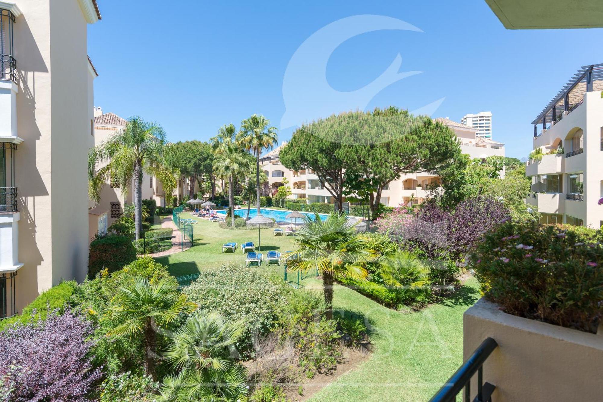 Апартаменты Hacienda Playa Марбелья Экстерьер фото